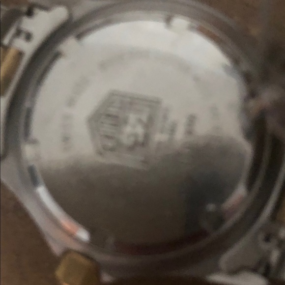 Beautiful set of two woman’s Tag watches. - Picture 7 of 8